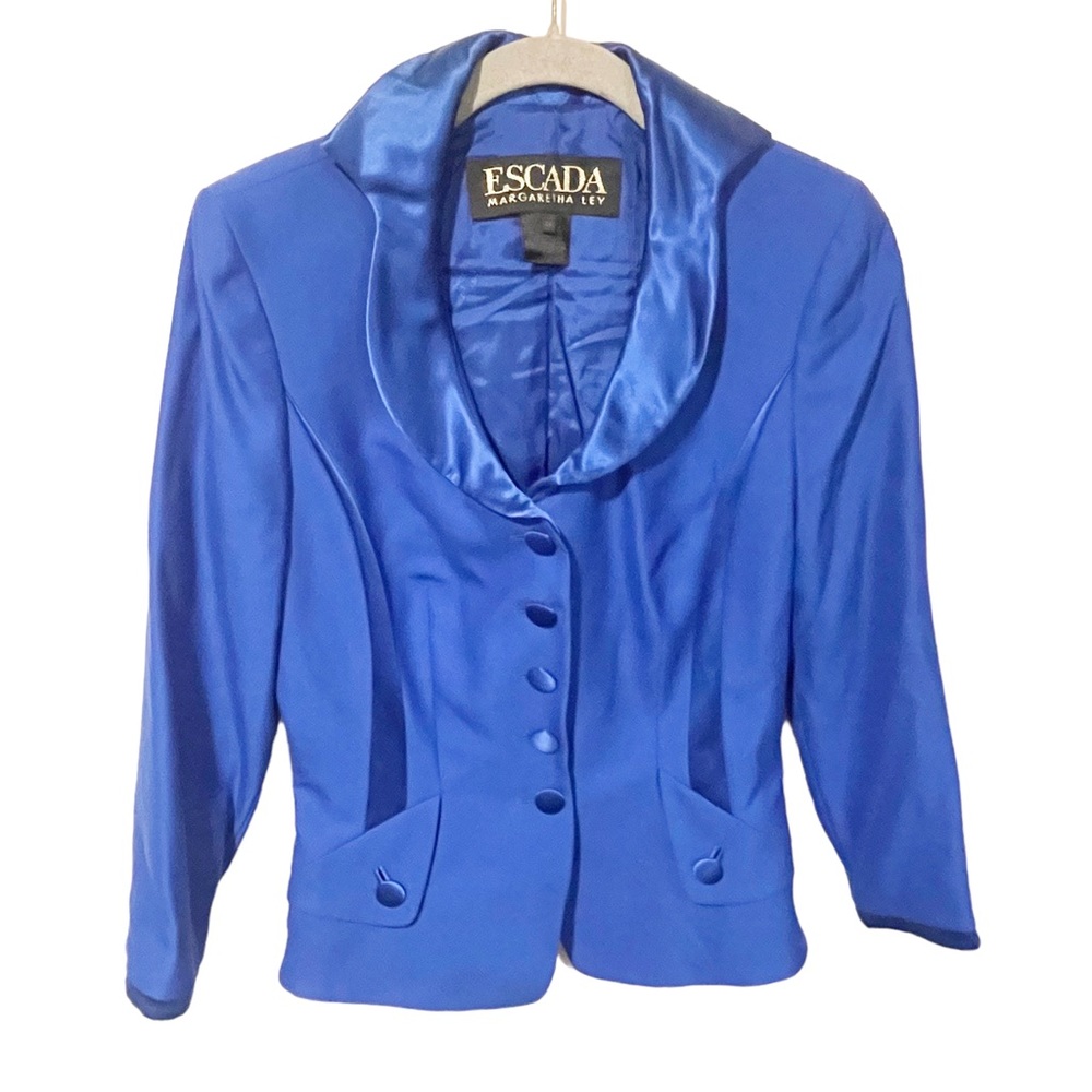 Escada Size 34 Vintage Royal Blue‎ Wool Lapel Button Front Blazer Jacket